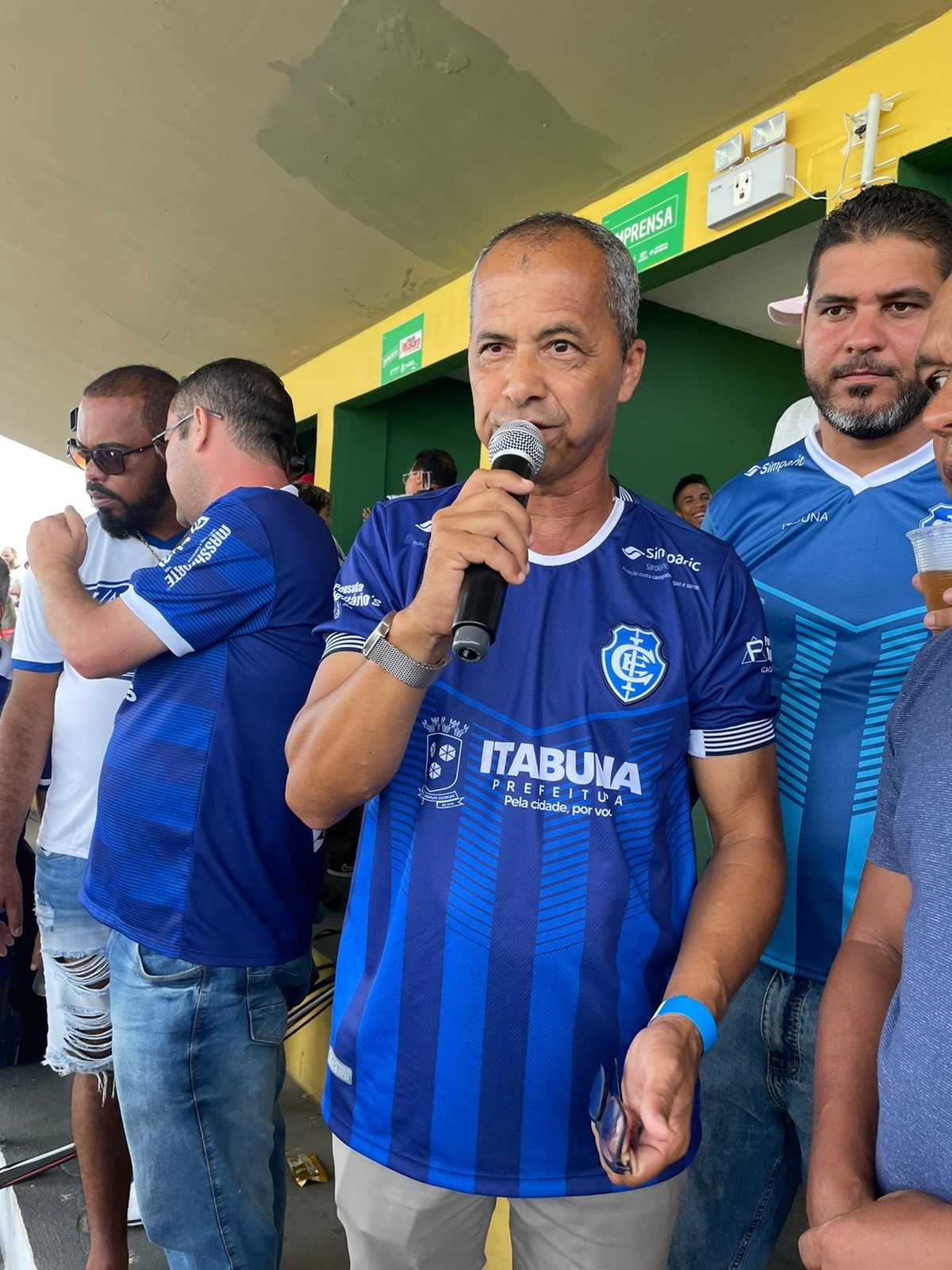 Camacã: Estádio Ribeirão recebe um grande público e o Itabuna vence o Bahia por 4x1